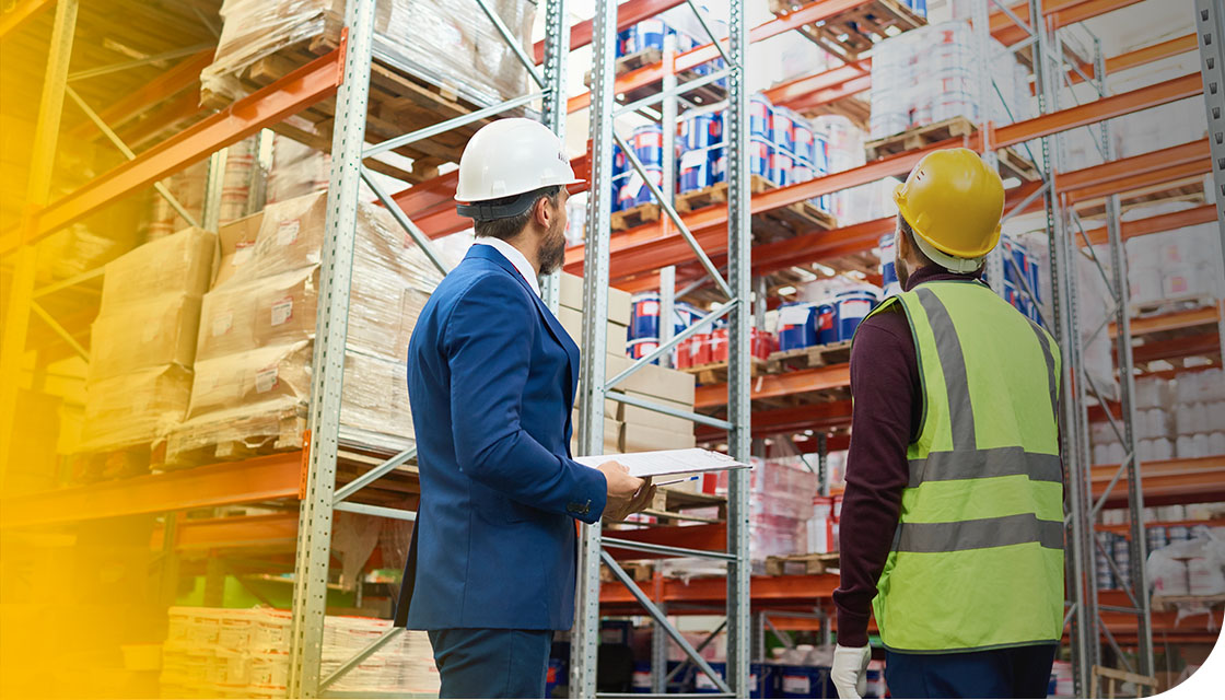 NBR 17150: o novo padrão de segurança para sistemas porta-paletes